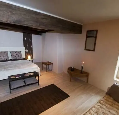 Le Logis Du Medoc Penzion 3*